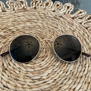 Quay Round Sunglasses
